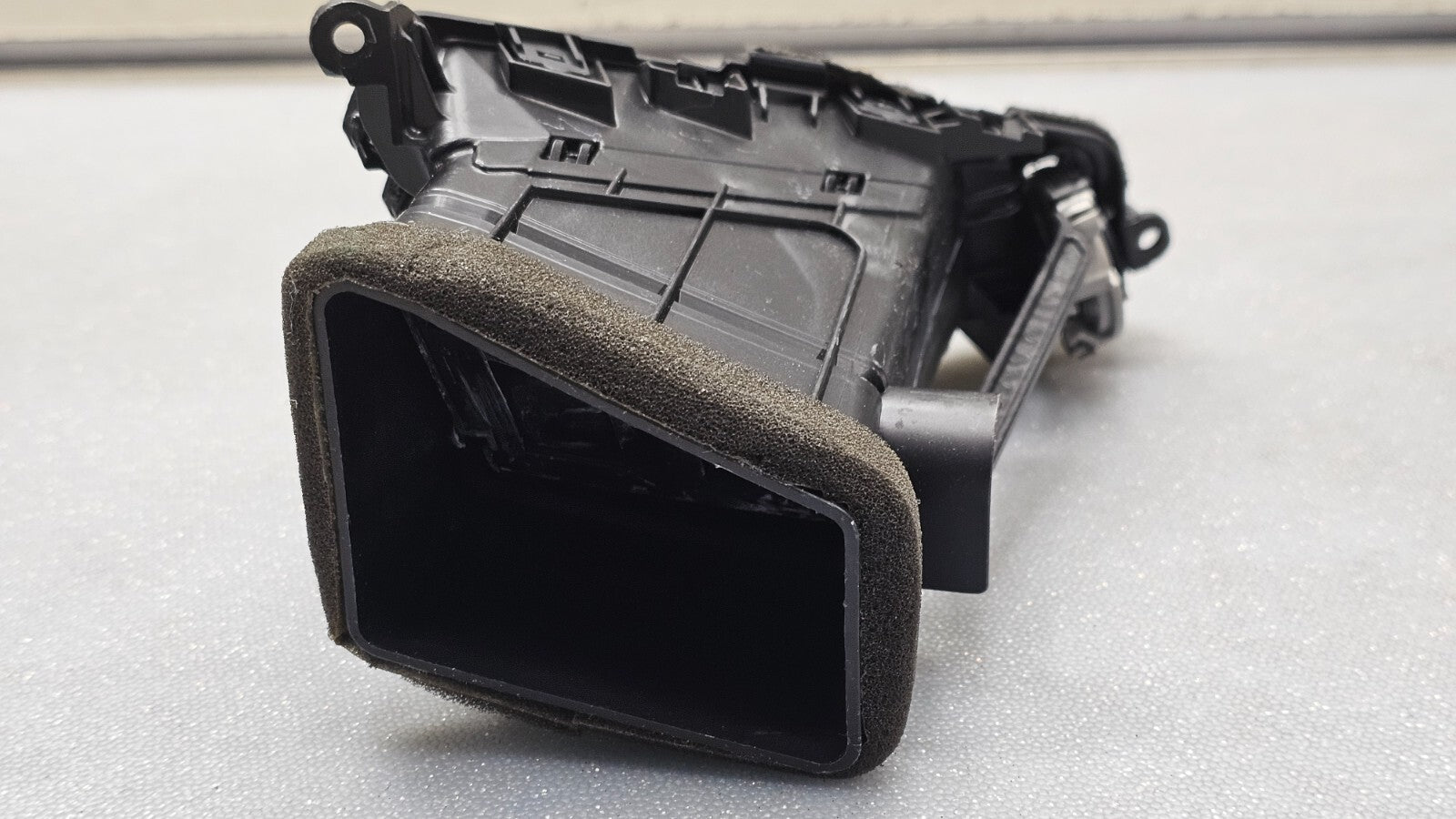 🔥11-13 Hyundai Sonata Dash Center Left Driver Air Vent A/C Heater Panel Black