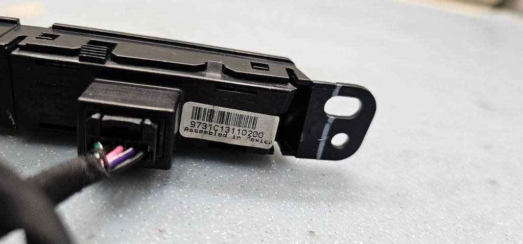 🔥06-24 Acadia Savana Sierra Hazard Light Control Switch Restraint Module PANEL