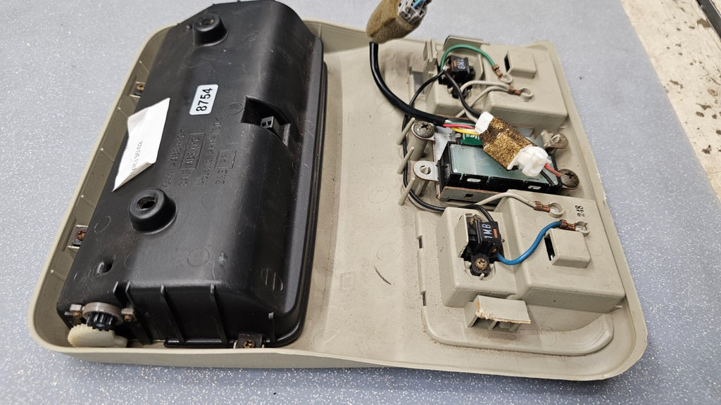 🔥01-04 INFINITI I30 I35 Overhead Console Dome Map Light Lamp Assembly Tan OEM