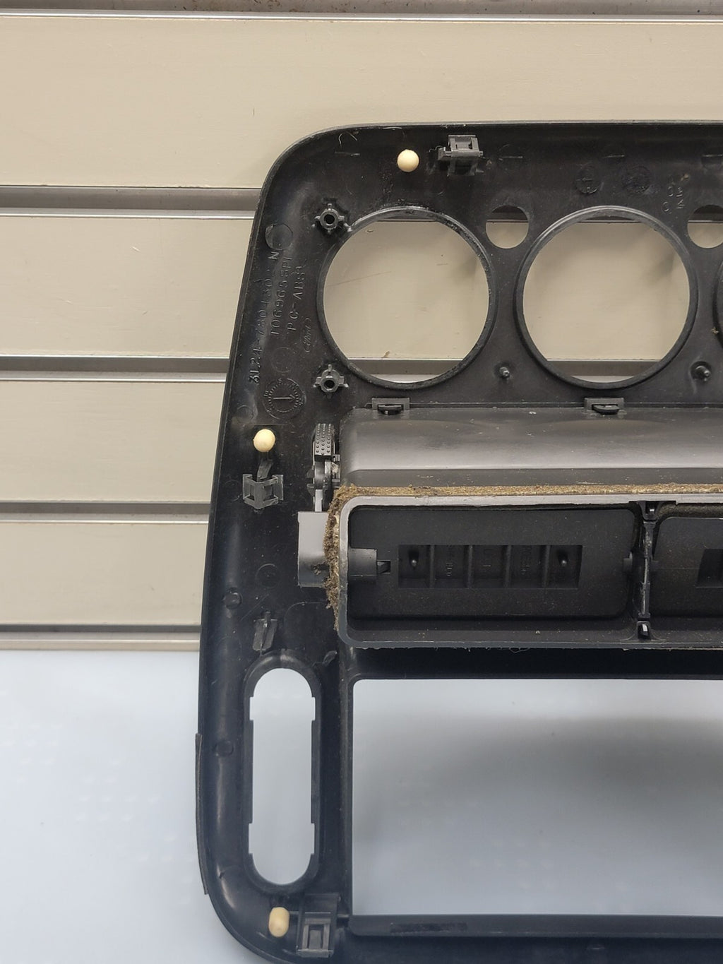 🔥02-05 FORD EXPLORER RADIO AUDIO CLIMATE TEMPERATURE CONTROL BEZEL TRIM BLACK