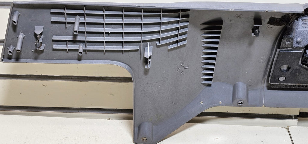 🔥95-99 CHEVY GMC TRUCK CK INSTRUMENT PANEL DASH KNEE BOLSTER PANEL GRAY OEM