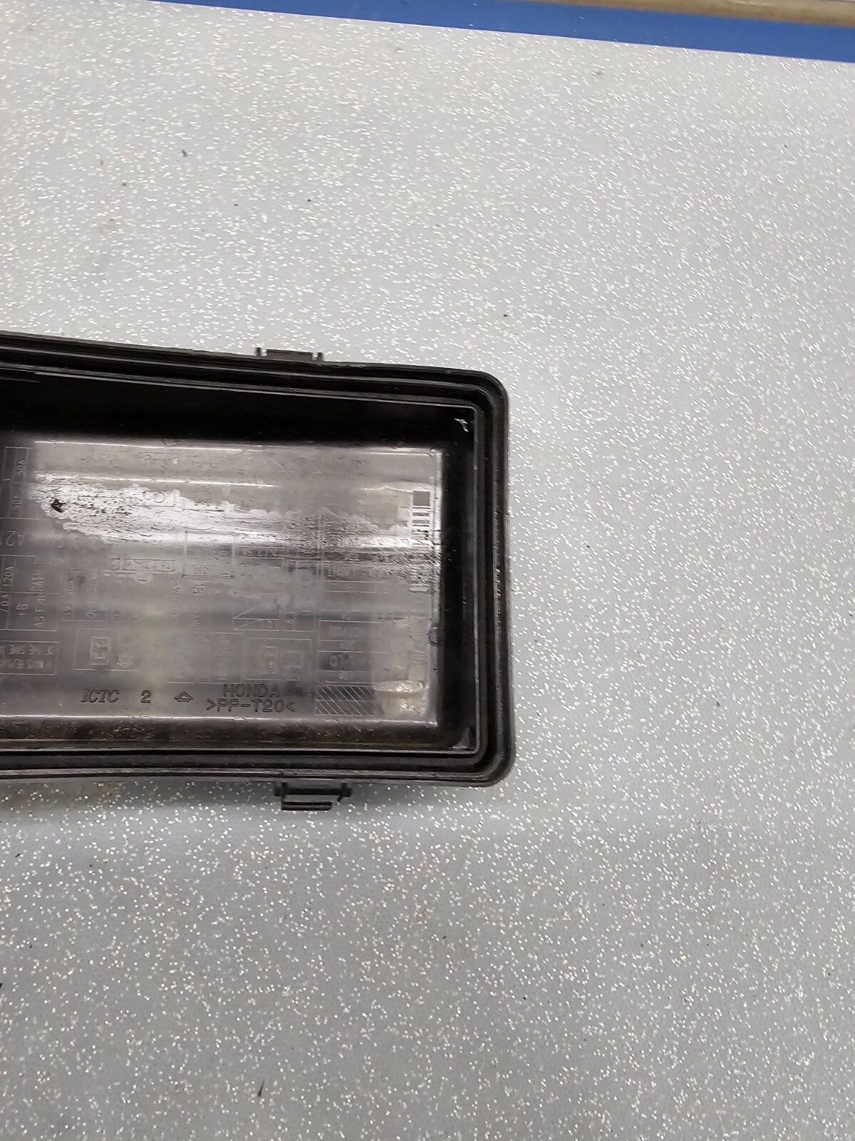 🔥2005-2010 Honda Odyssey Under Hood Fuse Relay Box Cover Lid Black