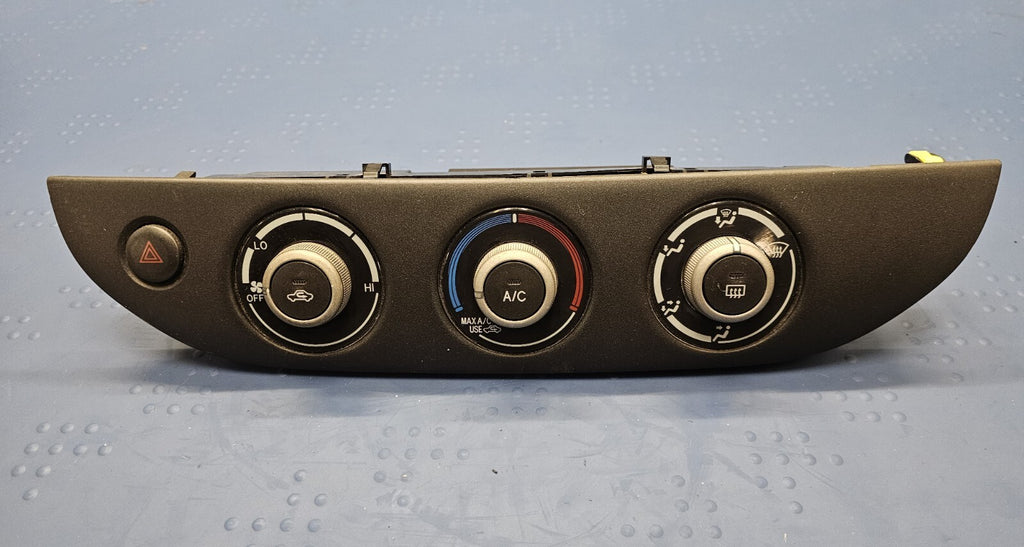 02-06 TOYOTA CAMRY Front Dash A/C Temperature Heater Climate Control Panel Unit