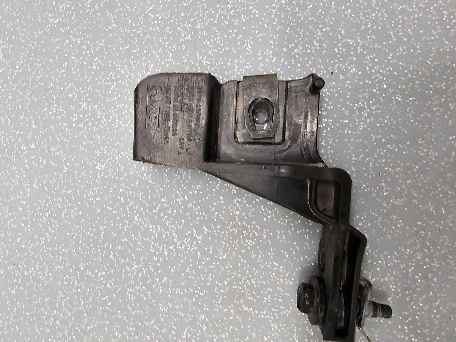 🔥2013-2016 FORD FUSION LEFT DRIVER SIDE HEADLIGHT UPPER BRACKET ASSEMBLY OEM