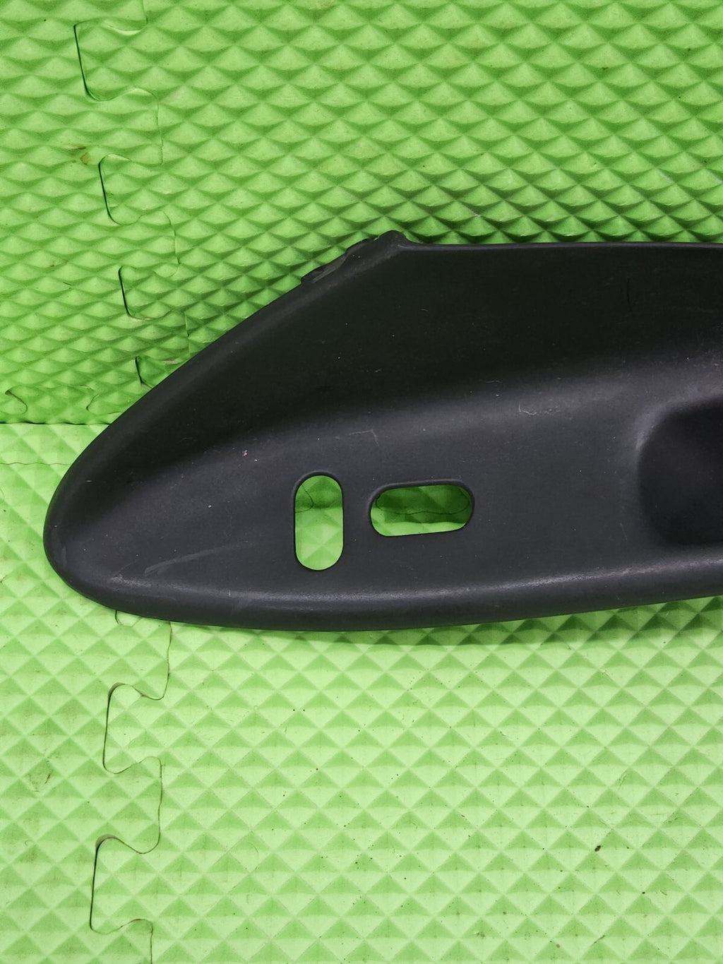 🔥94-04 Ford Mustang Front Right Passenger Door Window Switch Bezel OEM BLACK