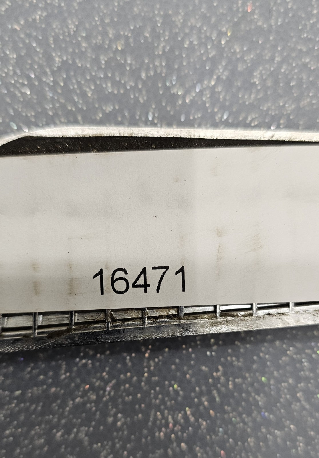 11-14 CHRYSLER 200 REAR TRUNK DECK DOOR EMBLEM BADGE LID NAMEPLATE LOGO MOLDING