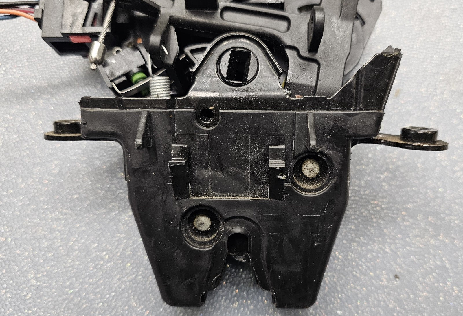 🔥2005-2009 BUICK LACROSSE TRUNK LID LATCH POWER LOCK ACTUATOR RELEASE ASSEMBLY