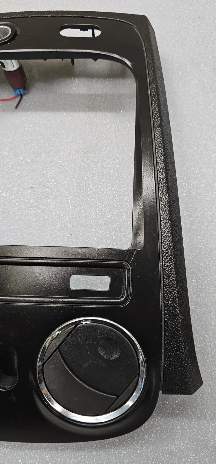 🔥06-11 HHR Center Dash AM FM Radio Display Stereo Audio Trim Gray B37 Black
