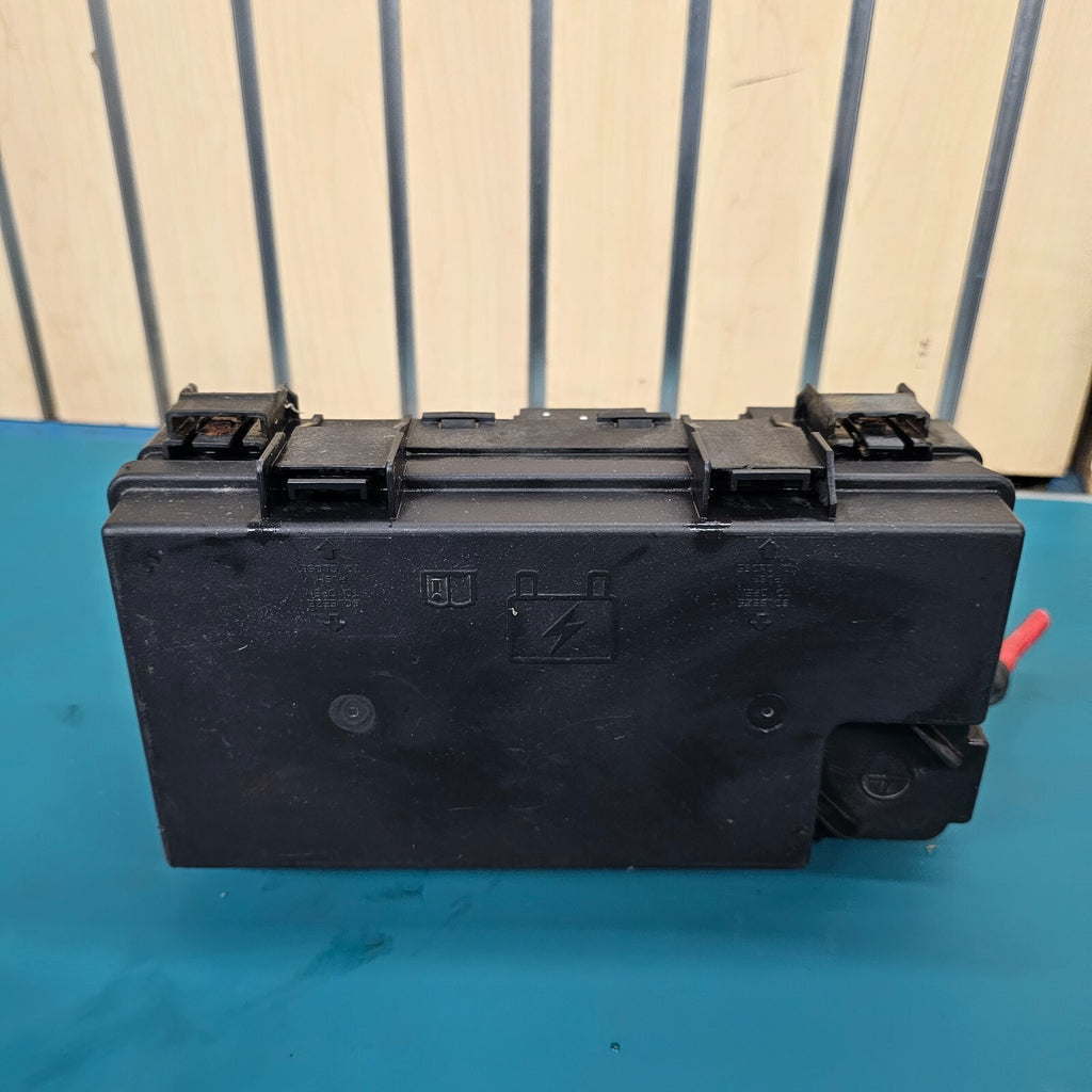 🔥2013 DODGE GRAND CARAVAN TOWN & COUNTRY TIPM FUSE BOX BCM POWER MODULE RELAY