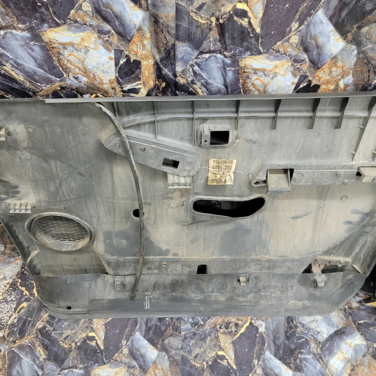 🔥99-06 Silverado SIERRA Door TRIM Panel Front RIGHT Passenger DK GRAY manual D3