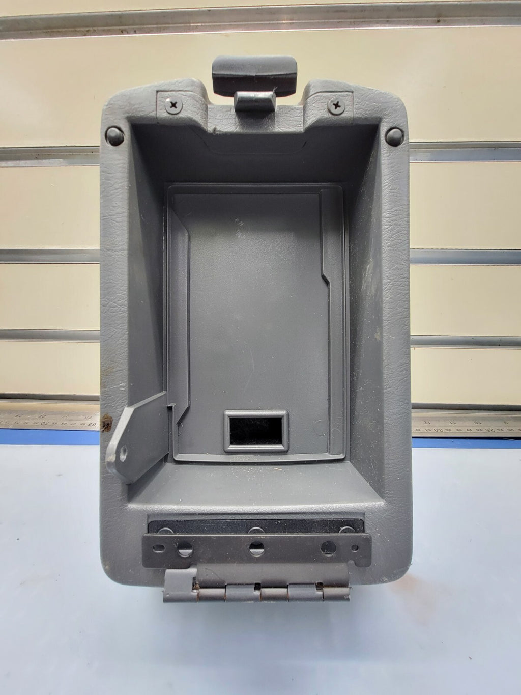 🔥00-04 Nissan Frontier Xterra Center Console Armrest Arm Rest Lid Dark Gray OEM