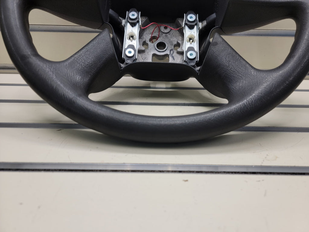🔥03-06 SILVERADO SIERRA YUKON TAHOE SUBURBAN STEERING WHEEL LEATHER BLACK