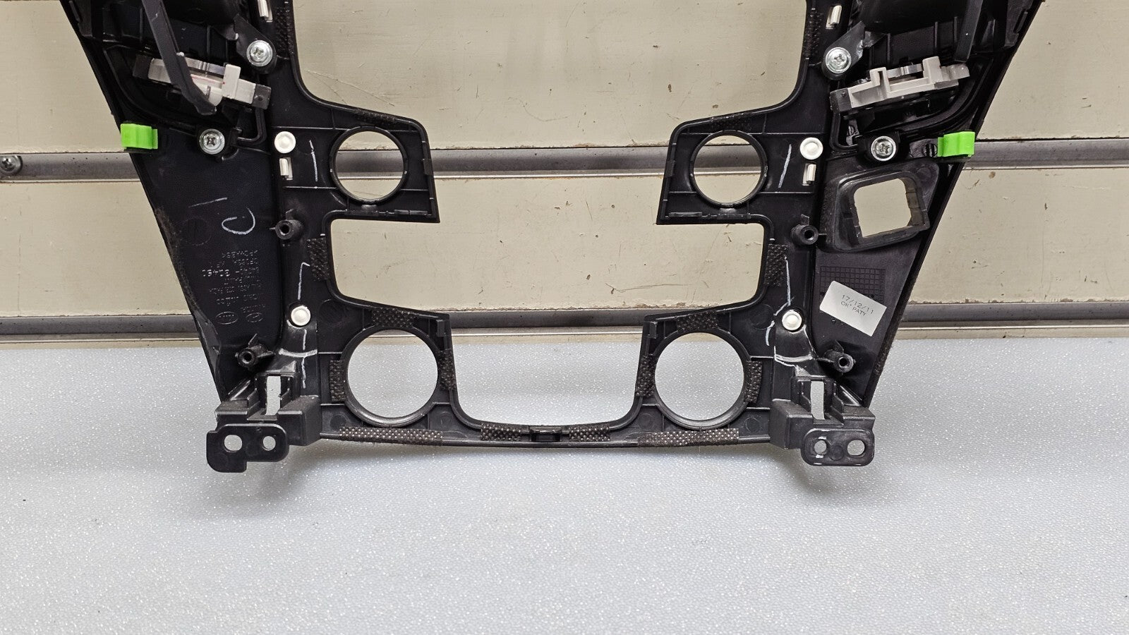 🔥11-14 Sonata Center Dash Radio Stereo Bezel Trim Panel Climate Silver/Black