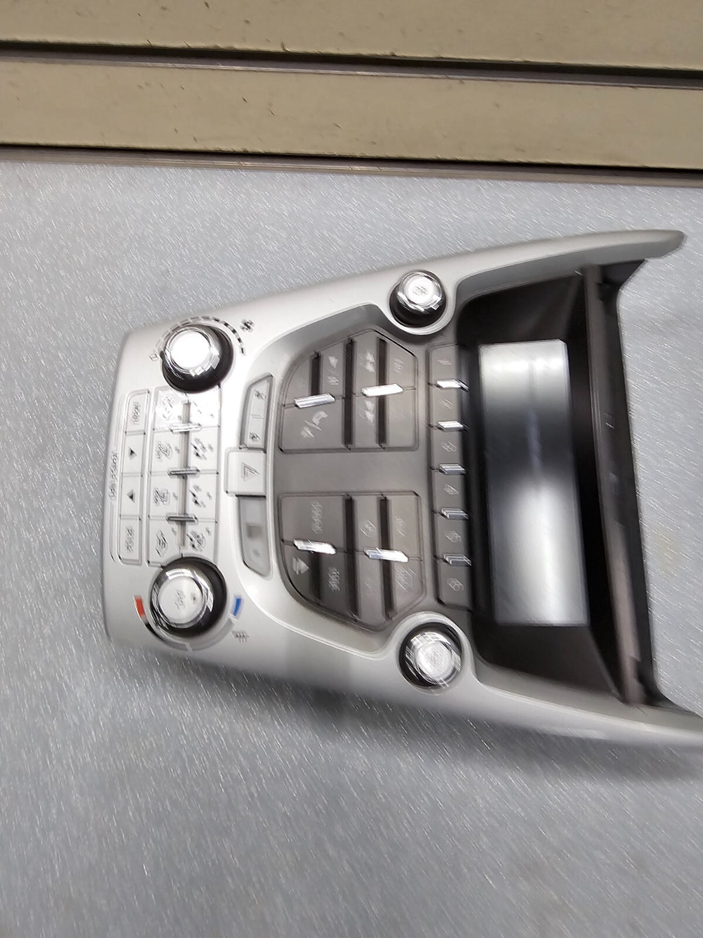 🔥12-15 Equinox Terrain Dash AM FM Radio Stereo Climate Control Trim Panel Bezel