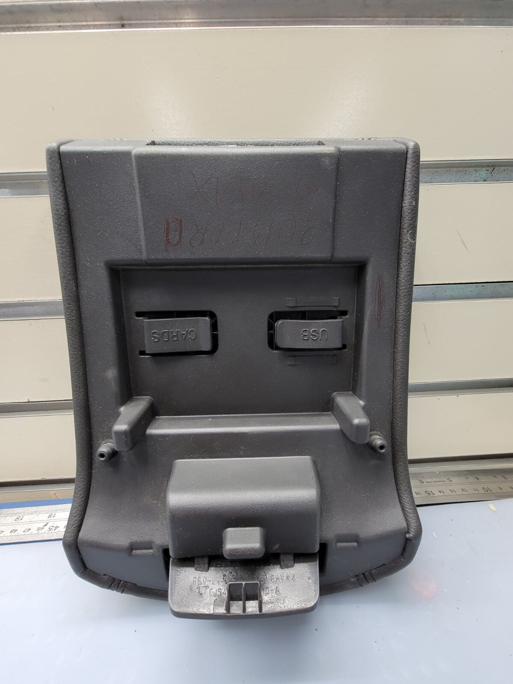 🔥2013-2016 Ford Escape C-Max Center Console Lid Armrest  ASSEMBLY BLACK