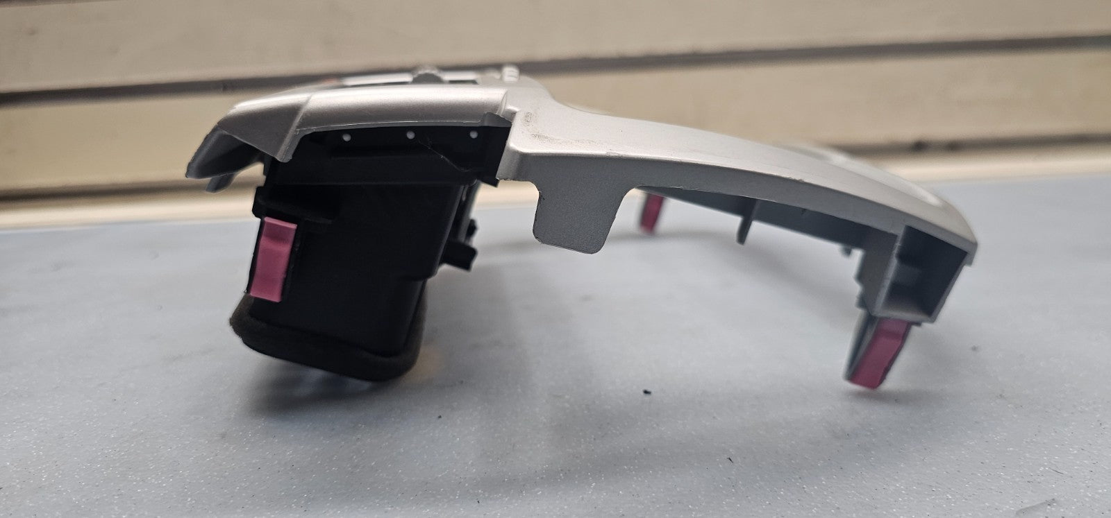 🔥06-11 YARIS Head unit Centre Dash Radio Stereo Display Panel Trim Silver