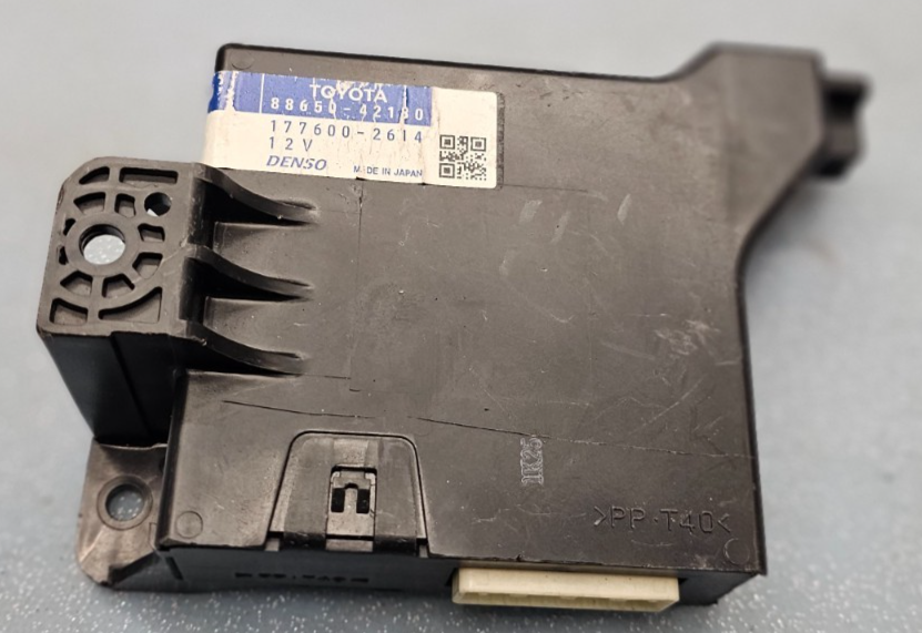 🔥06-09 Toyota RAV4 AC Amplifier Climate Control Computer Module BLACK OEM