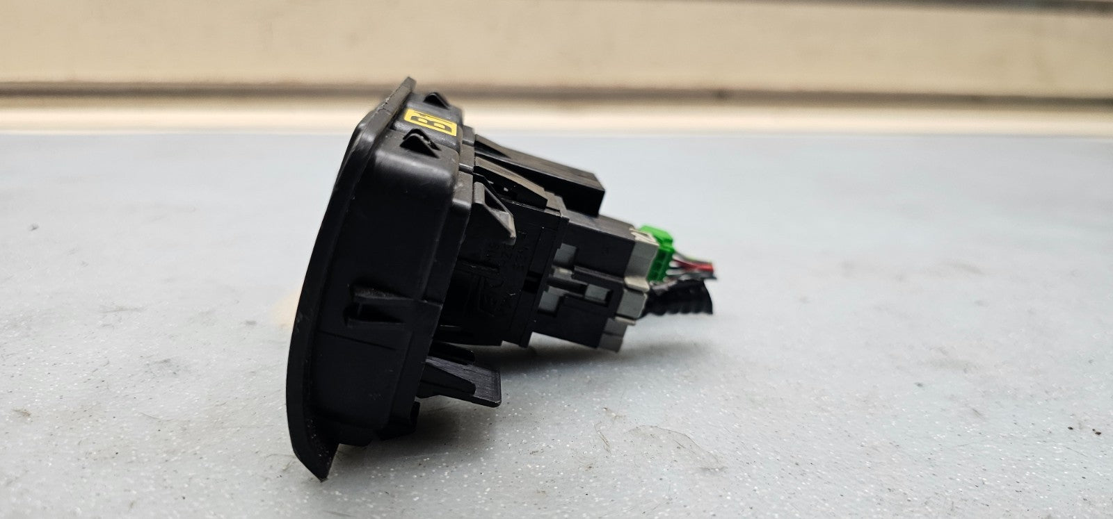 🔥03-06 Honda Accord Dash Control Trim Bezel TCS Sunroof Switch Black