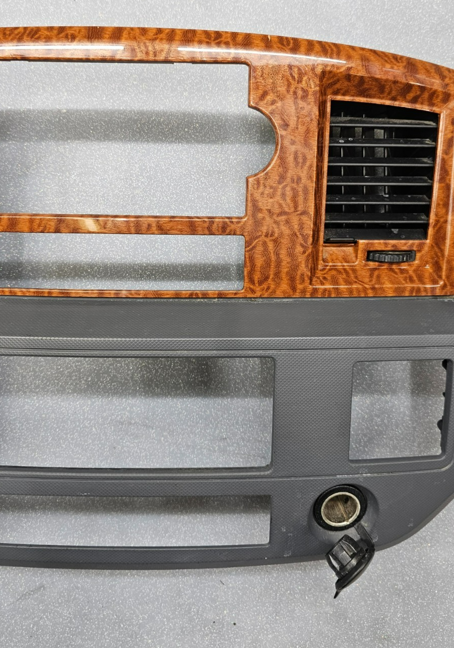 🔥06-08 Dodge RAM Dash RADIO Stereo Bezel Climate Trim Panel Grey/woodgrain