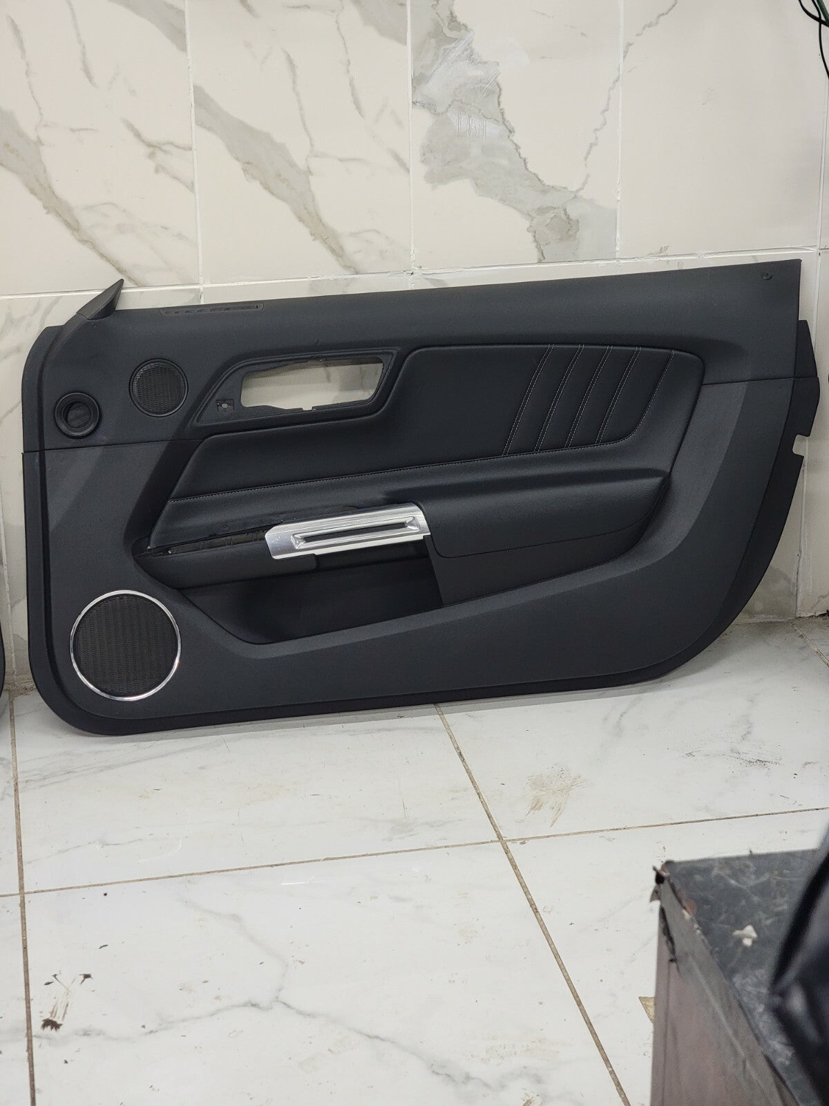 🔥15-20 Ford Mustang GT V6 EcoBoost left side Door Panel Black "Leather" SET OEM