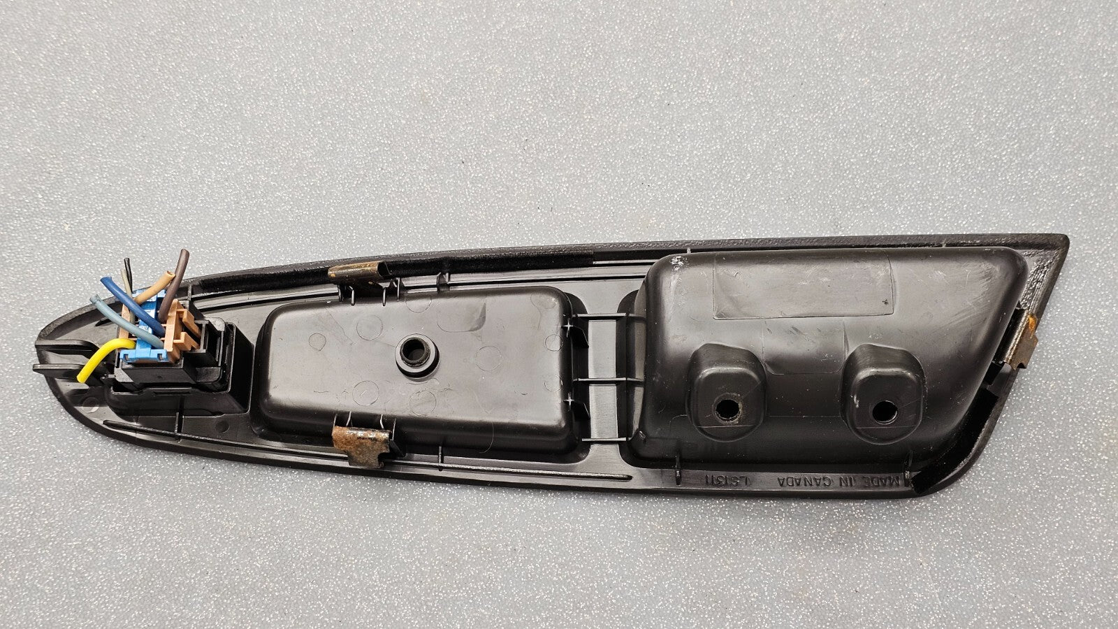 🔥06-08 Chevy Impala Right Passenger Power Window Switch Bezel Assembly Black