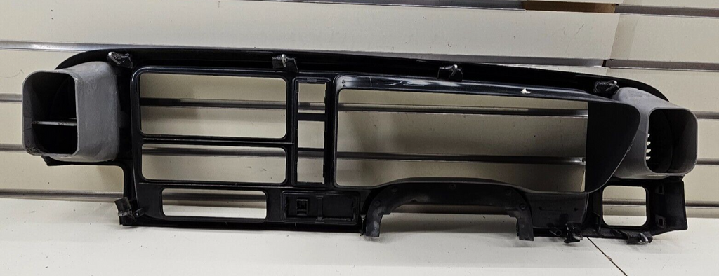 95-99 CHEVY GMC TRUCK CK Instrument Cluster Speedometer Dash Bezel Black/Gray C3