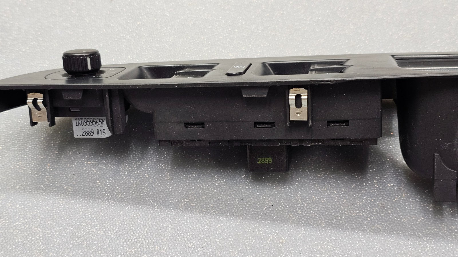 05-10 Passat Golf Jetta Rabbit Left Driver Door Master Power Window Switch Black