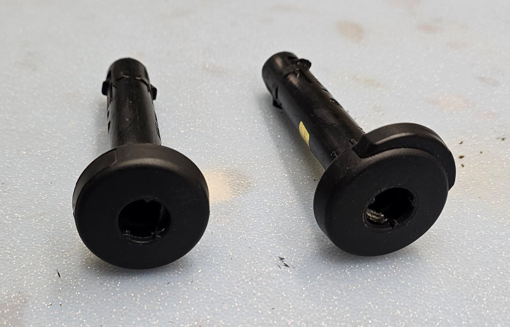 🔥08-12 Ford Escape Left Right Middle Rear Seat Headrest Head Rest Lock Guides