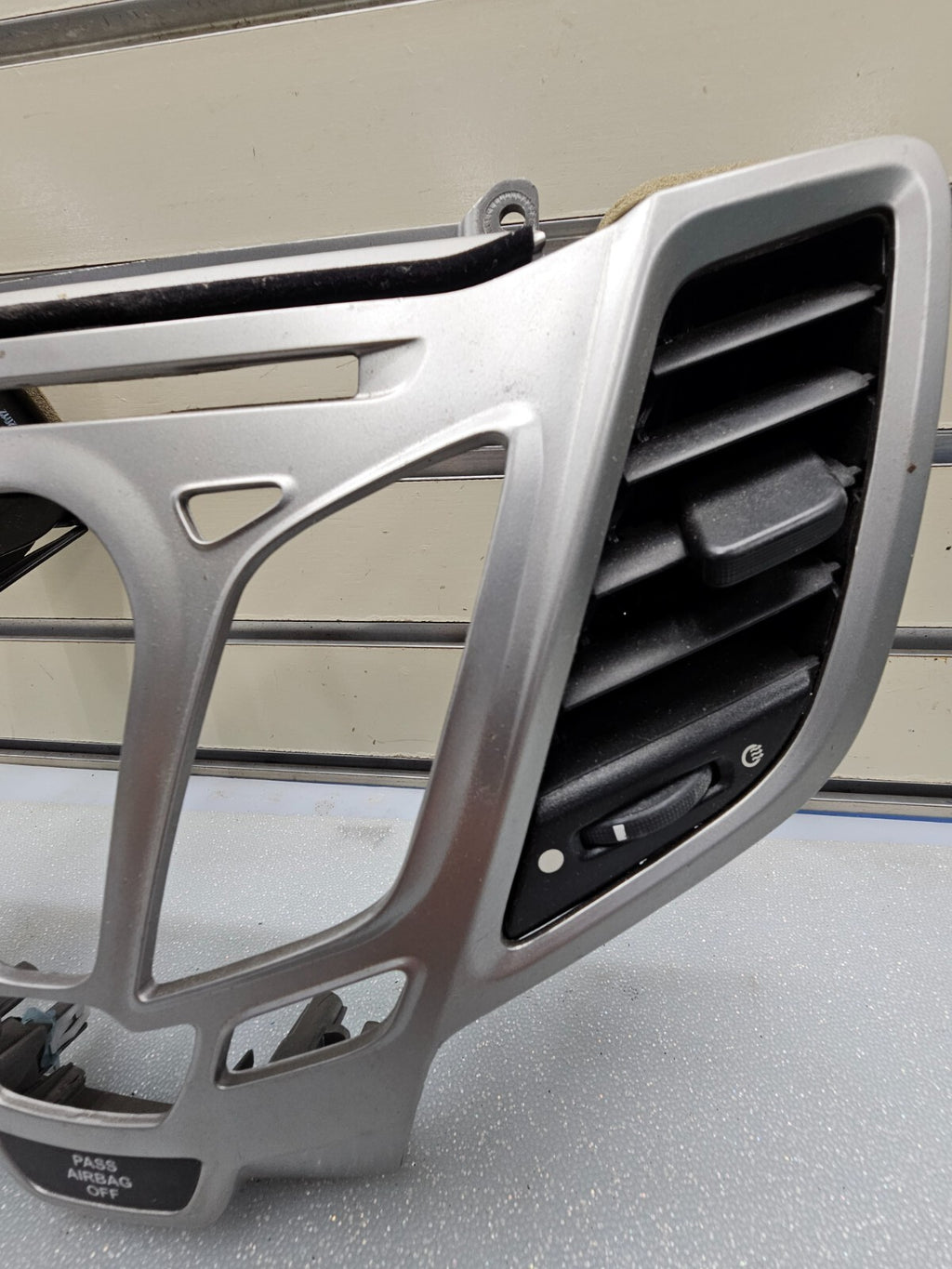 🔥11-16 FORD FIESTA MK6 Sport Radio Bezel CD Dashboard AIR VENT HEATER SILVER