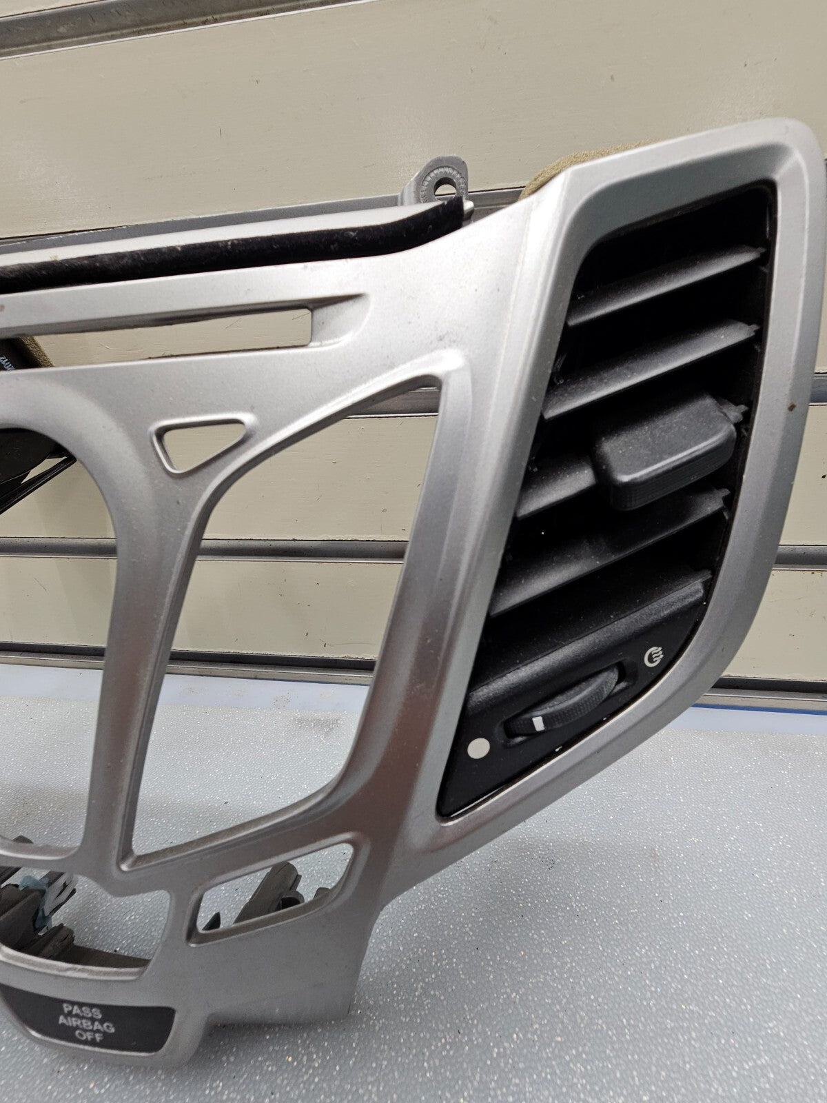 🔥11-16 FORD FIESTA MK6 Sport Radio Bezel CD Dashboard AIR VENT HEATER SILVER