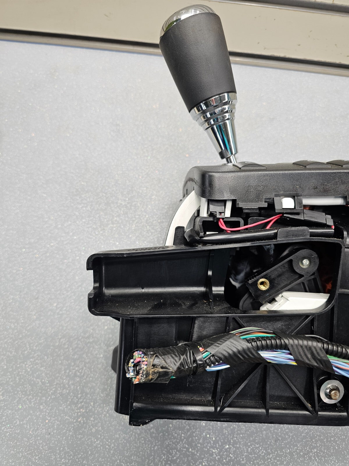 06-10 Jeep Commander Grand Cherokee 2WD Automatic Shifter Assemby/JC