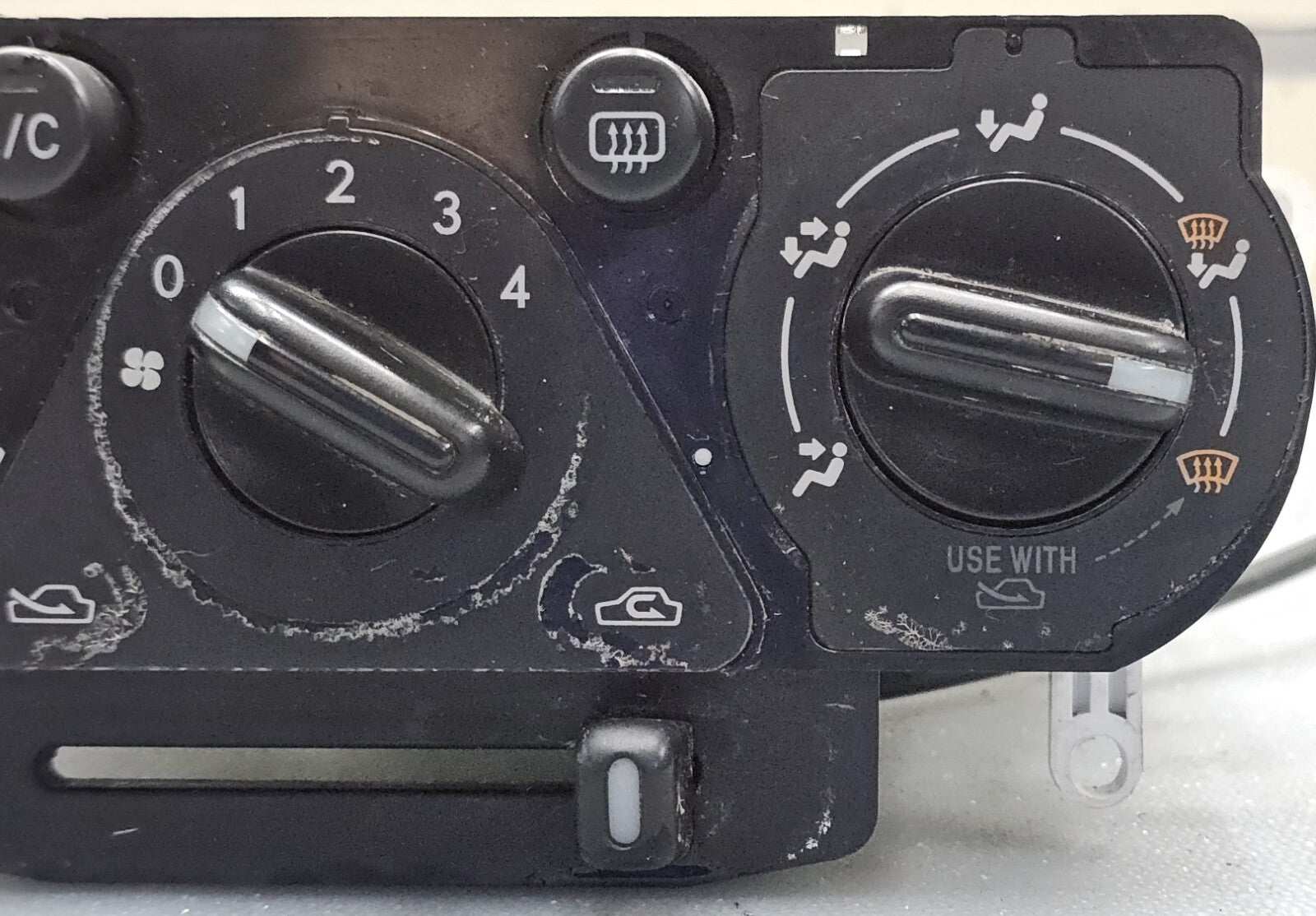 02-07 Impreza Dash A/C Heater Climate Control Panel Temperature Unit Conditioner
