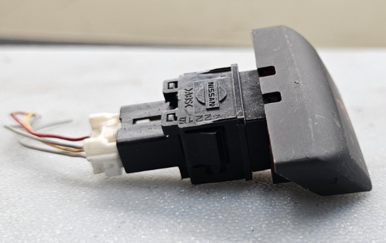 🔥13-18 ALTIMA HAZARD EMERGENCY WARNING LIGHT LAMP BUTTON SWITCH ASSEMBLY BLACK
