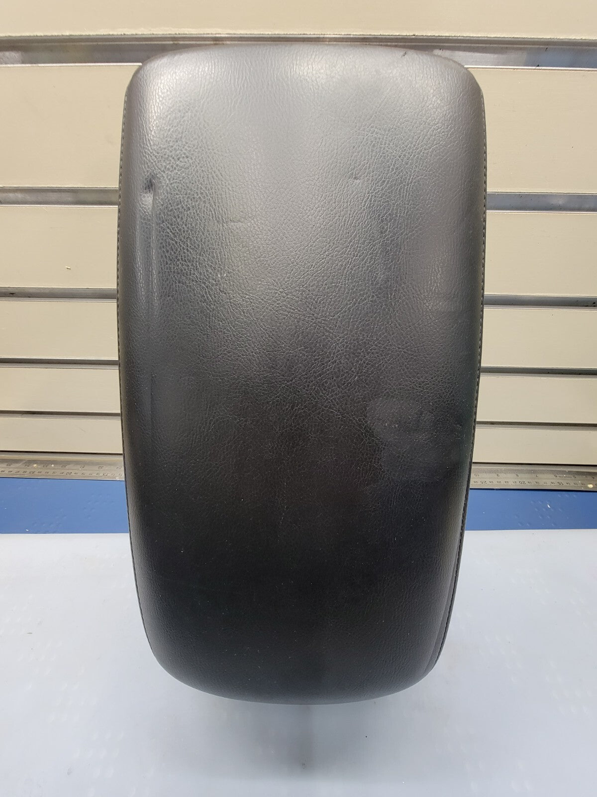 🔥09-14 NISSAN MURANO CENTER CONSOLE ARM REST LID PAD COVER BLACK LEATHER OEM