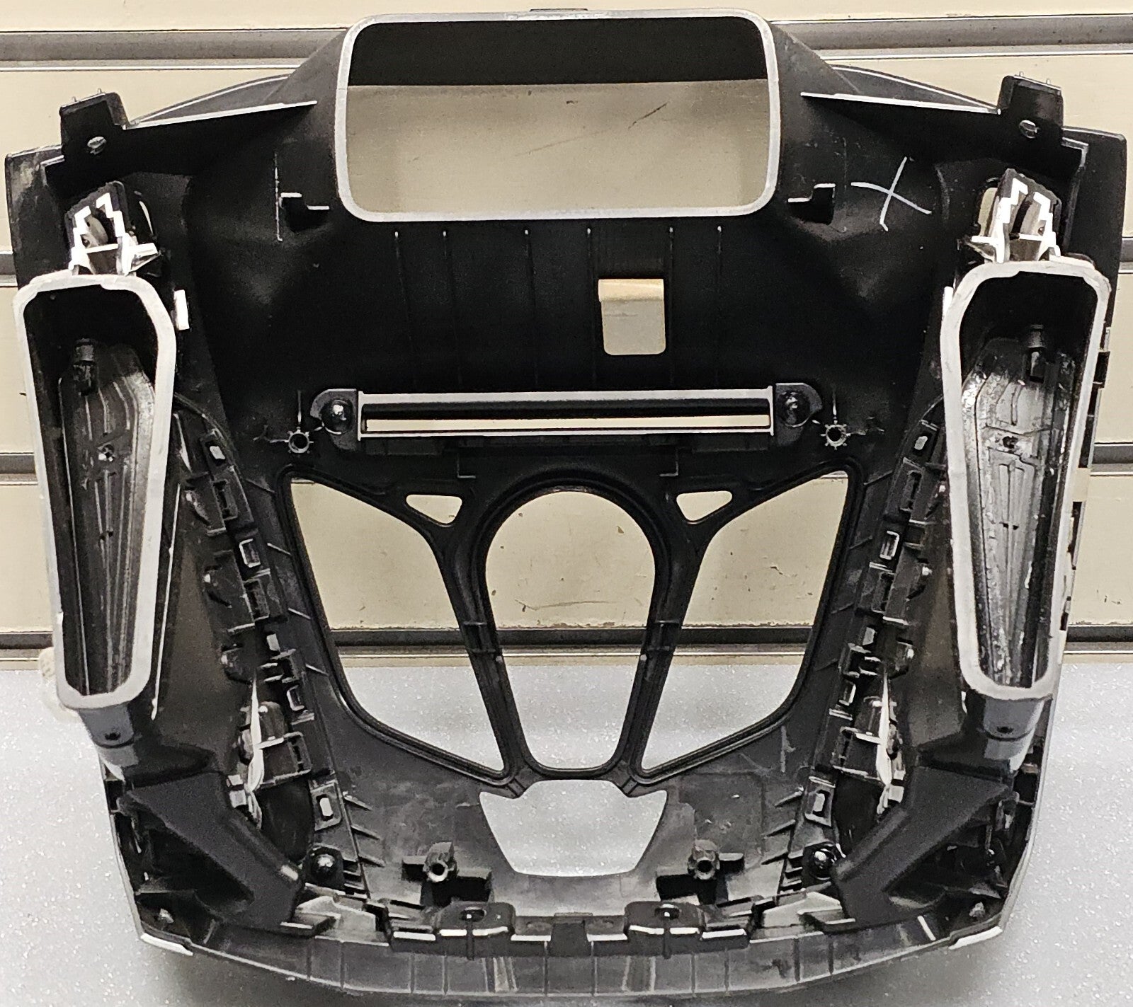 🔥2013-2014 Ford Focus DASH RADIO TEMP CLIMATE CONTROL BEZEL BLACK