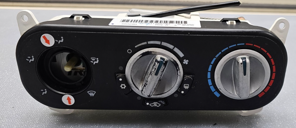 07-09 Patriot Compass Caliber Dash Heater Climate Temperatur Control Conditioner
