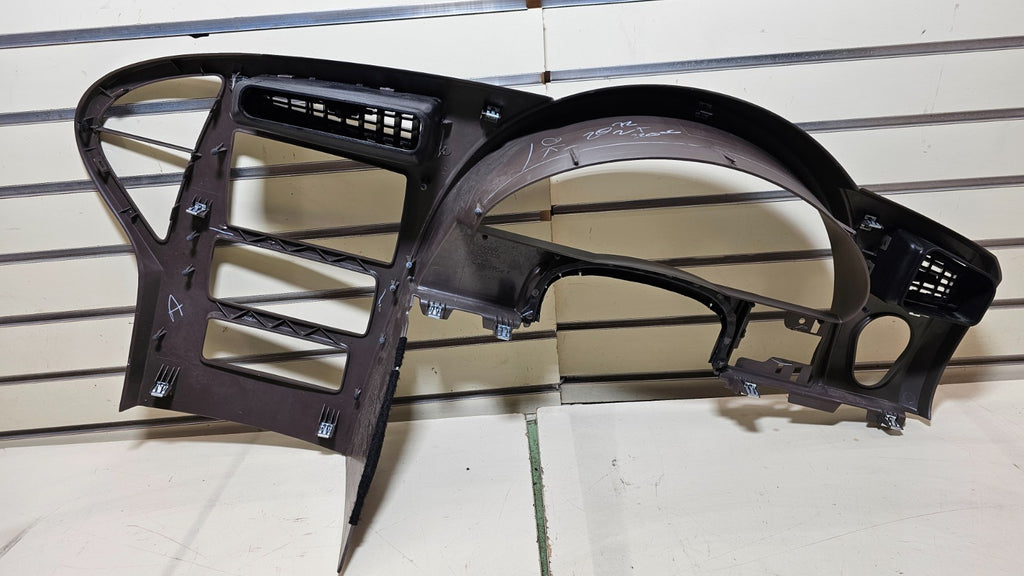🔥04-07 BUICK Rendezvous Dash Instrument Cluster Speedometer Trim panel Dk Gray