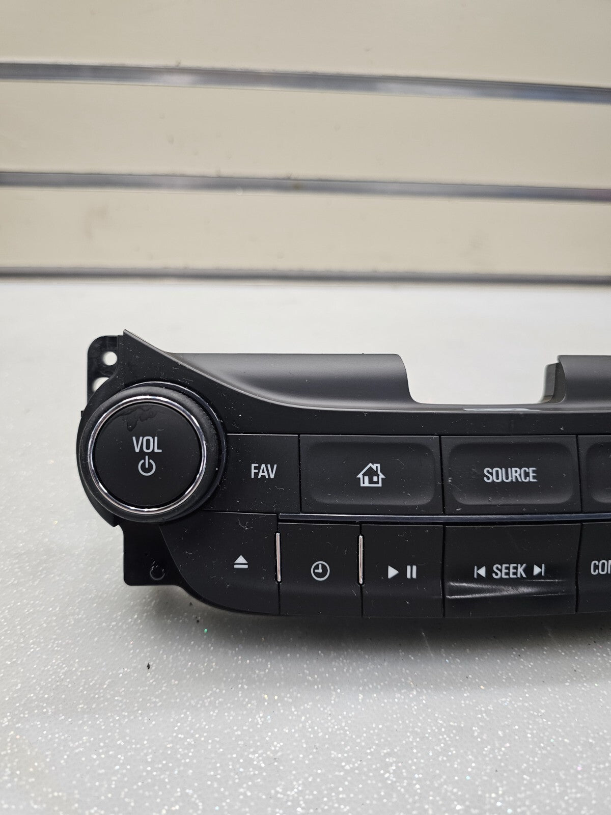 🔥13-15 Chevrolet Malibu Dash Front Center AM FM Radio Control Panel OEM