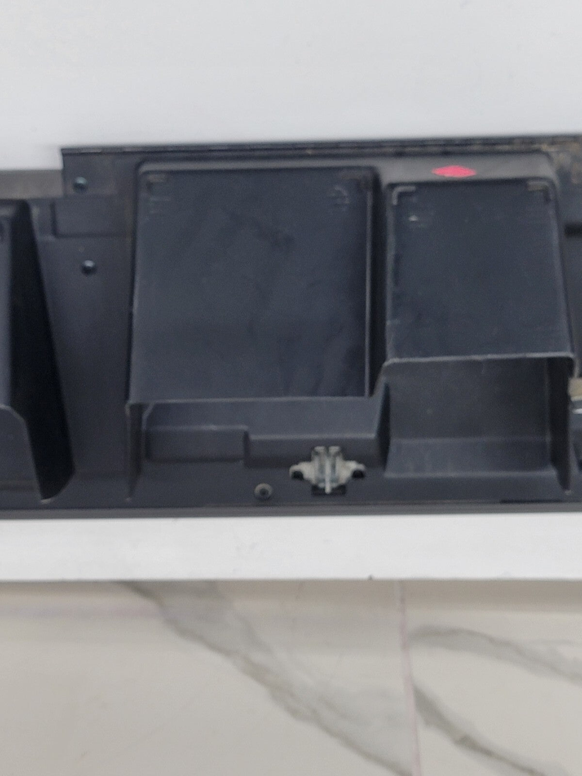 2002-2006 CADILLAC ESCALADE GLOVE BOX DASH STORAGE COMPARTMENT OE DARK GRAY G9