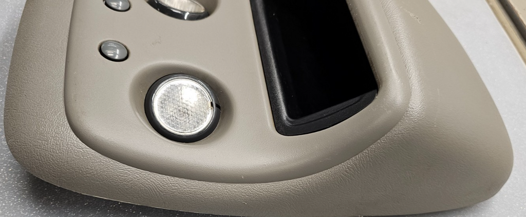 🔥99-06 SIERRA SILVERADO Overhead Roof Console Dome Map Light Lamp Storage Tan