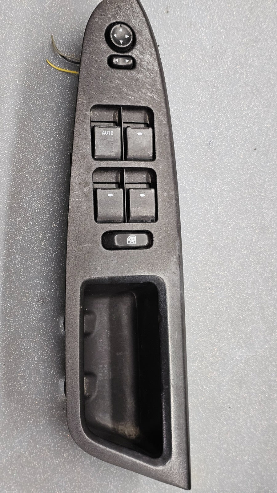 🔥09-16 CHEVY IMPALA LEFT DRIVER MASTER POWER DOOR WINDOW SWITCH BEZEL BLACK