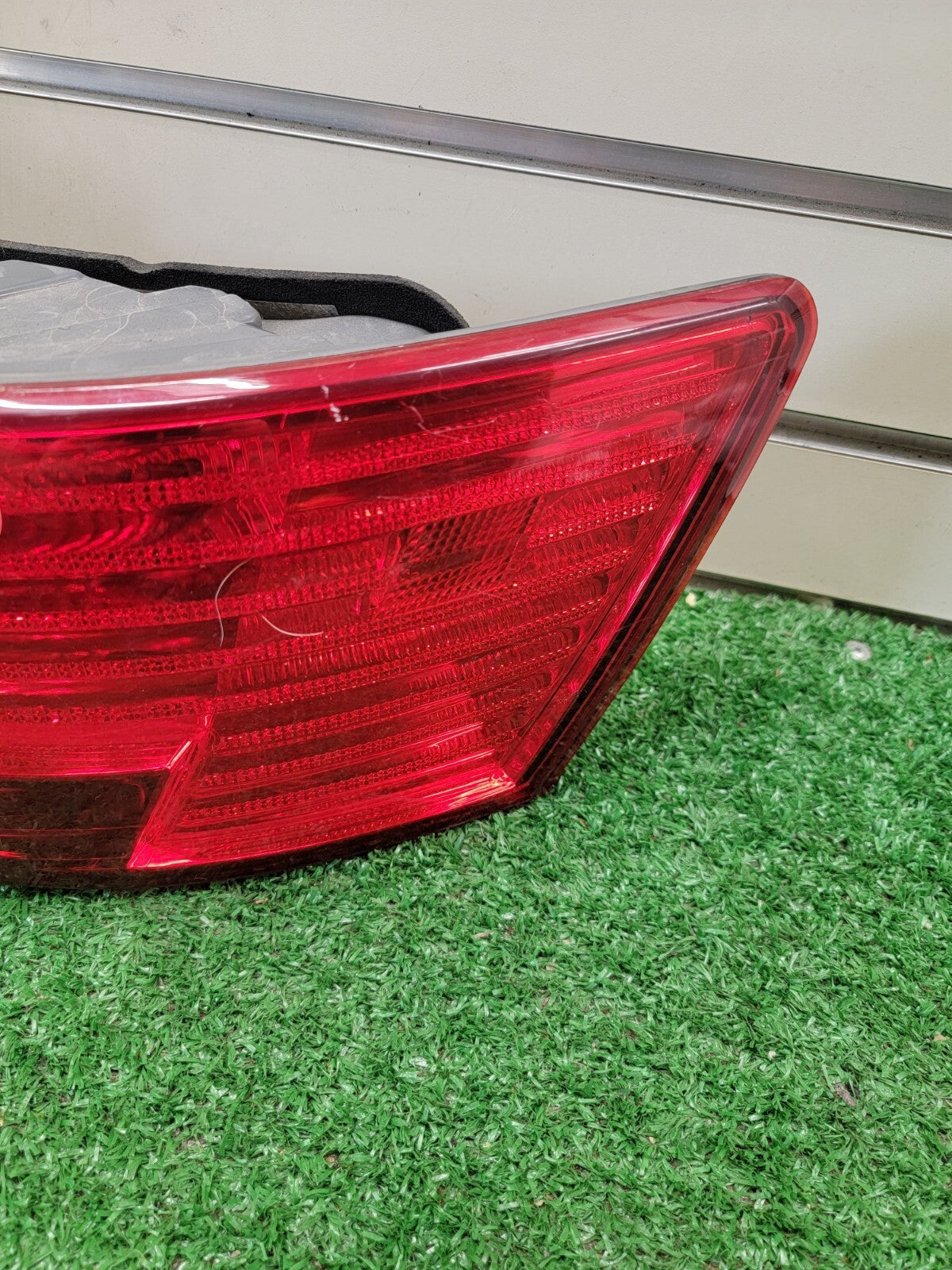🔥06-08 Hyundai Sonata Outer Tail Light Assembly Lamp Passenger Right Halogen