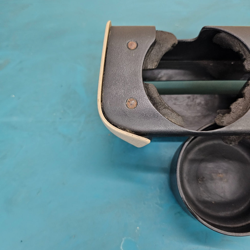 🔥1995-1999 CHEVROLET GMC TRUCK SILVERADO C/K Dash DUAL Cup Holder TAN CH1