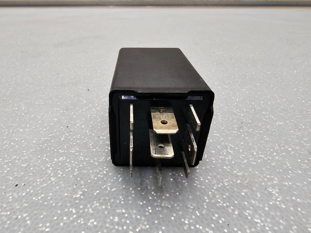 🔥1999-2004 Jeep Grand Cherokee Turn Signal Flasher Relay Module Assembly