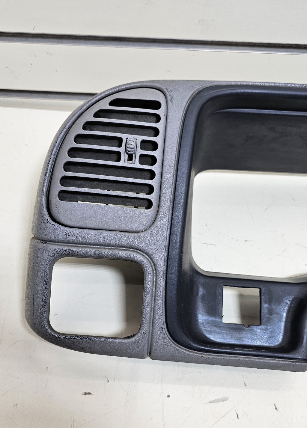 🔥95-99 CHEVY GMC TRUCK SILVERADO CK Cluster Gauge Speedo Dash Bezel Gray C3