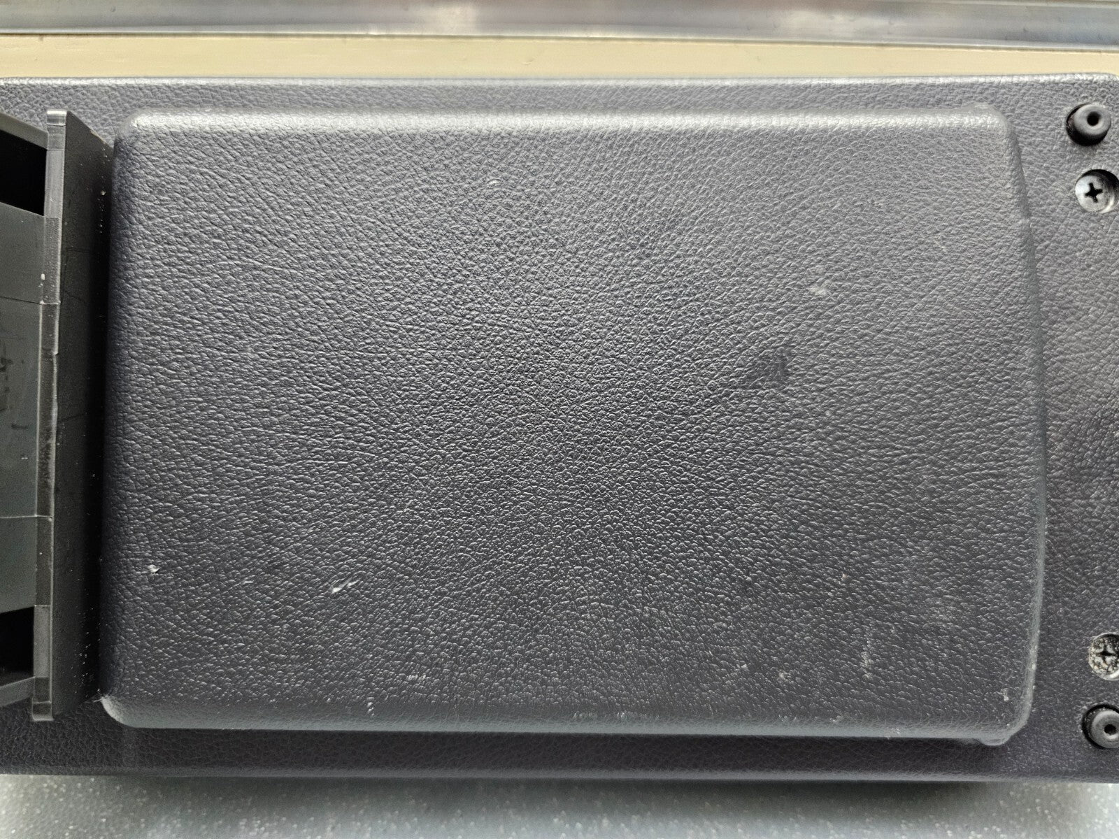 🔥2010-2013 Kia Forte Koup Center Console Leather Lid Arm Rest Storage Black OEM