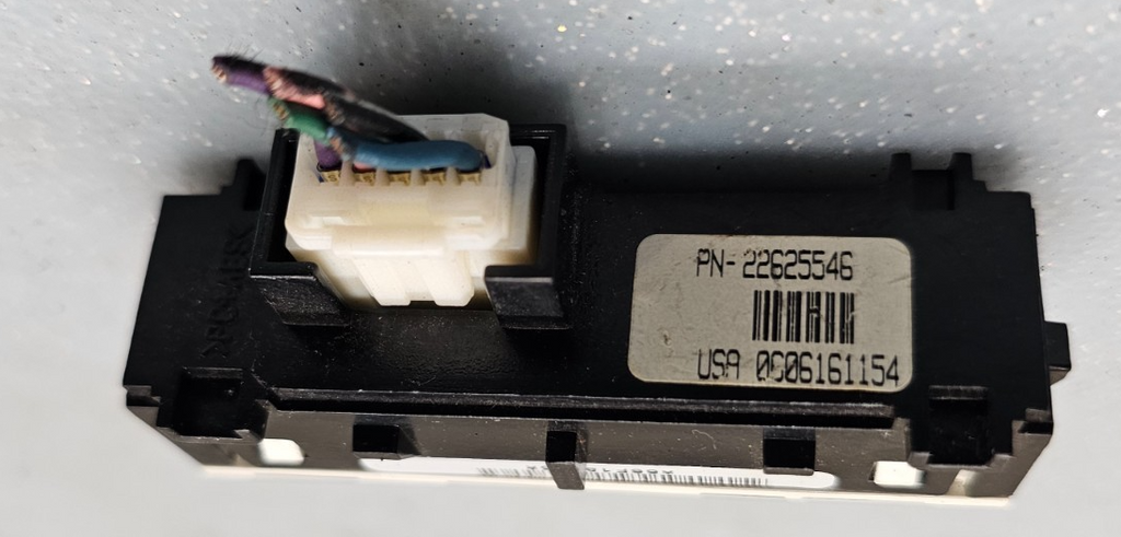 🔥05-24 GMC Acadia OEM passenger safety indicator switch Black OEM