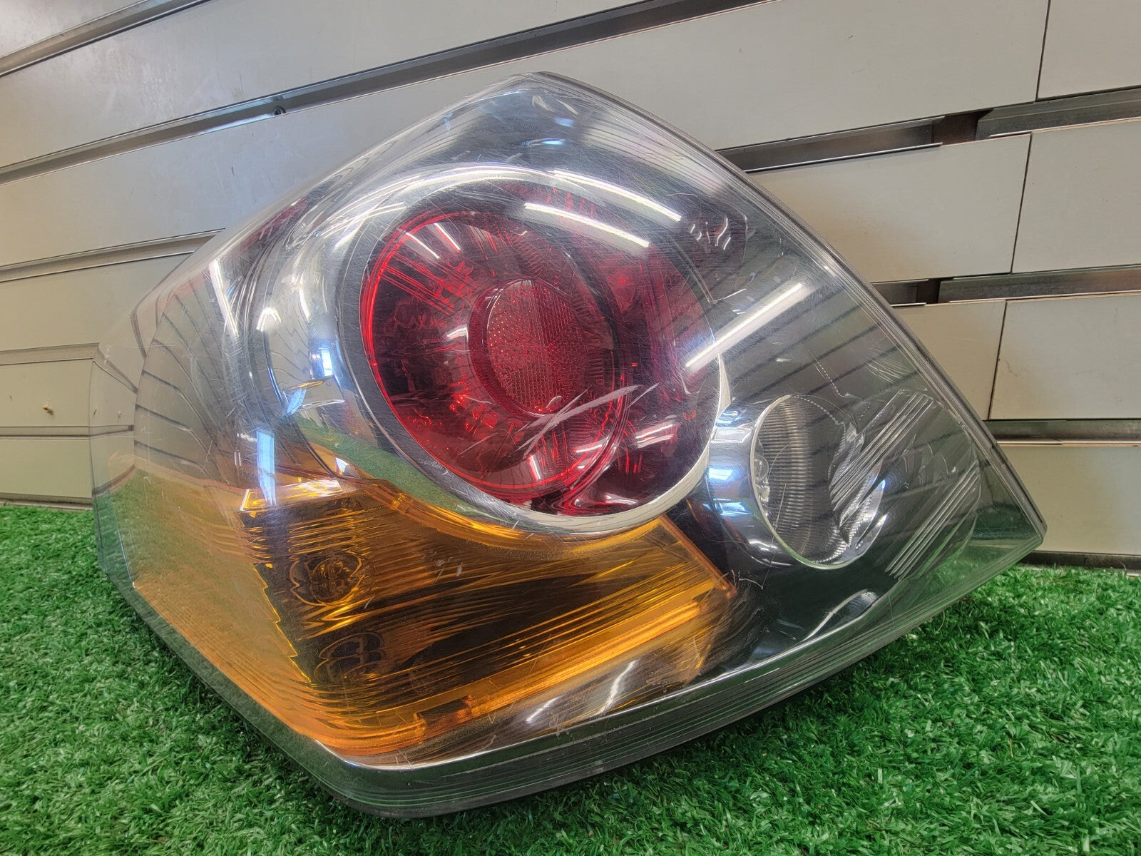 🔥07-12 Nissan Altima Tail Light Assembly RH Right Passenger Sedan Chrome OEM