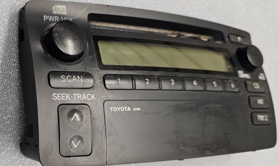 🔥03-05 Corolla Matrix Dash AM/FM Receiver Radio Stereo Audio Display CD Player