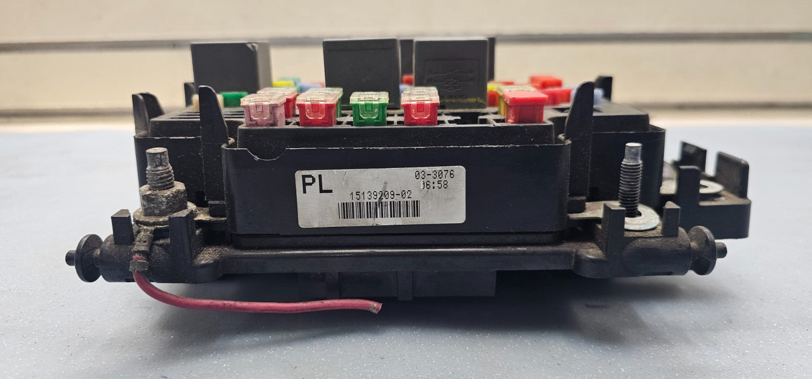 🔥06-07 Chevy Silverado Sierra Power Module Engine Unit Fuse Relay Box Junction